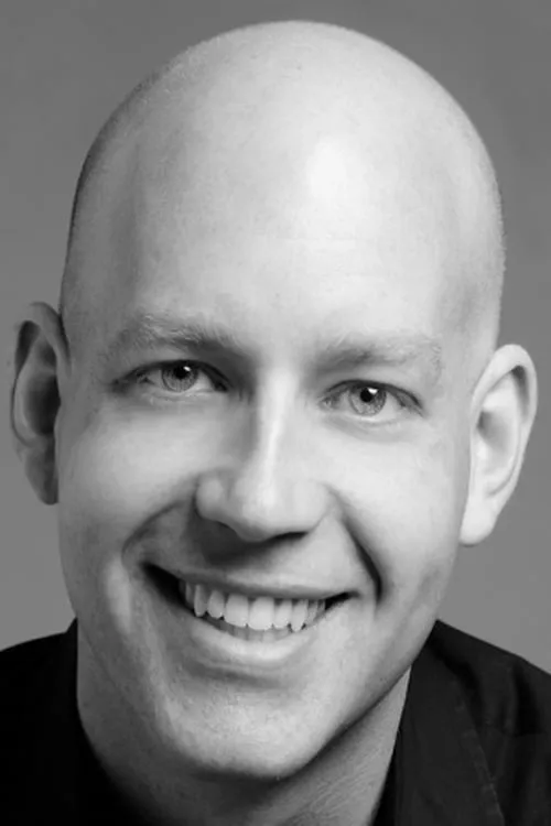 Bret Iwan interpretando a Self