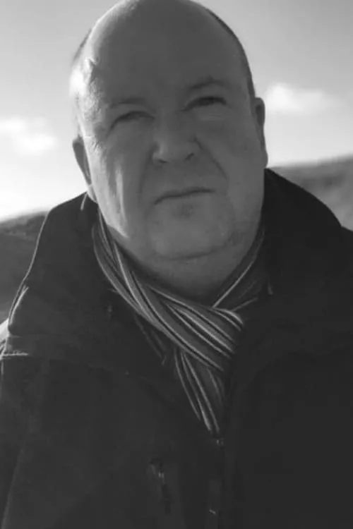 Joe Lyons ha trabajado con Brian Collins en 2 ocasiones