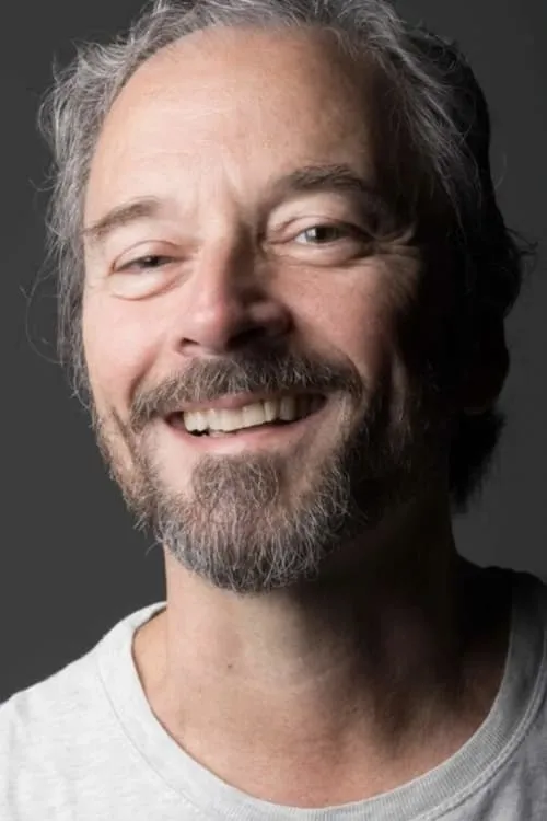 Carlos Ebert ha trabajado con Brian Penido Ross en 1 ocasiones