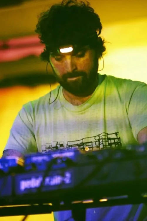 Ira Kaplan ha trabajado con Brian Weitz en 1 ocasiones