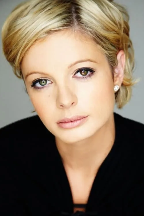 Bridgette Kirk interpretando a