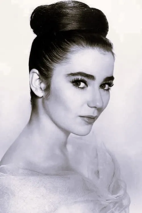 Brigid Bazlen — personaje: Pam Blake