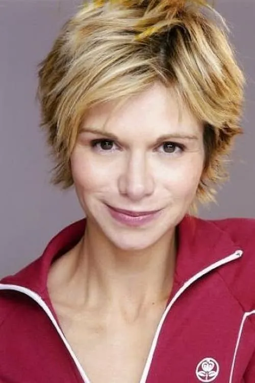 Brigitte Bémol — personaje: Angèle