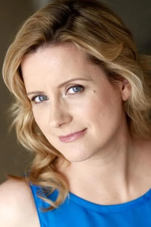 Briony Glassco interpretando a Waitress