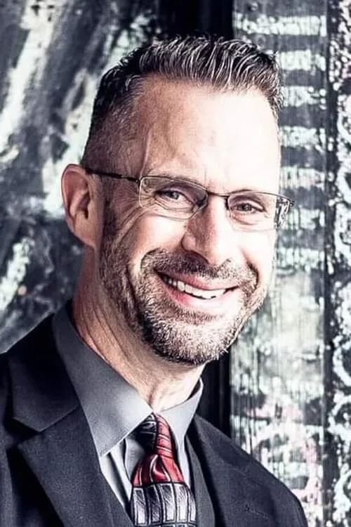 Michael Aaron Milligan ha trabajado con Bruce Cooper en 2 ocasiones