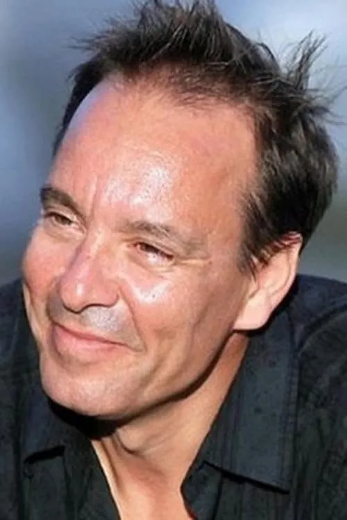 Bruno Dega interpretando a Sauveur