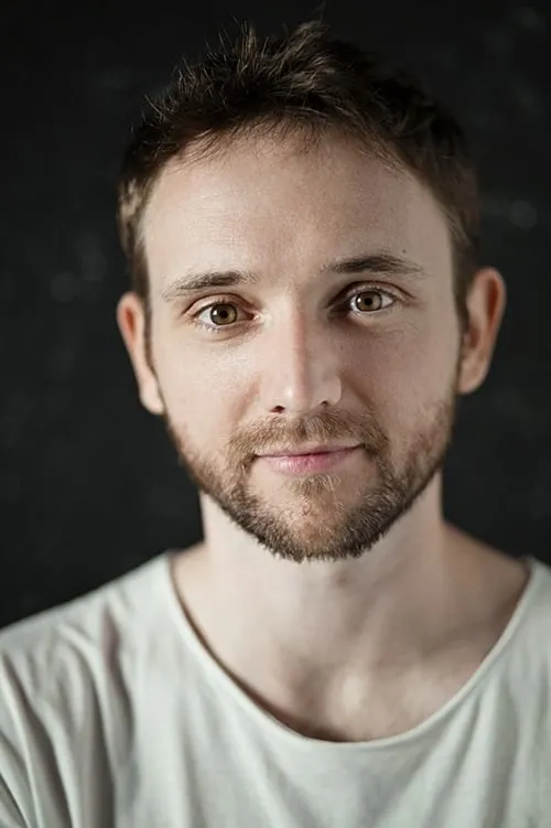 Juan López-Tagle ha trabajado con Bruno Sevilla en 1 ocasiones