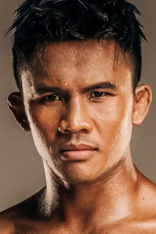 Teeti Srijan ha trabajado con Buakaw Banchamek en 1 ocasiones