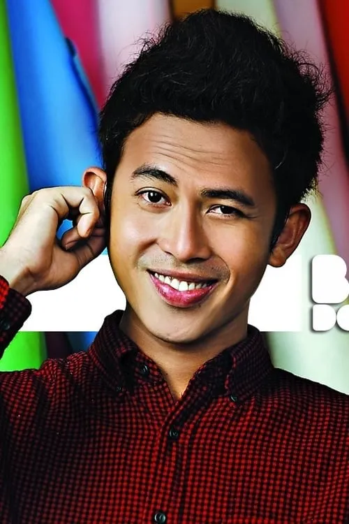 Budi Doremi interpretando a Assisten Dosen