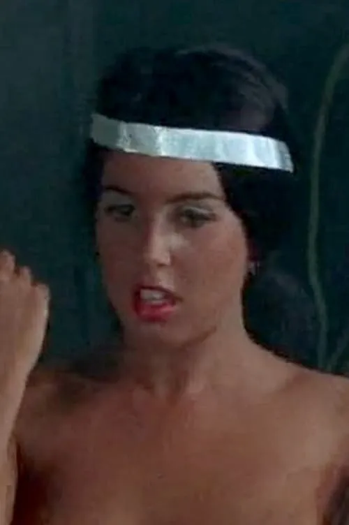 Bunny Glaser interpretando a Indian Dance