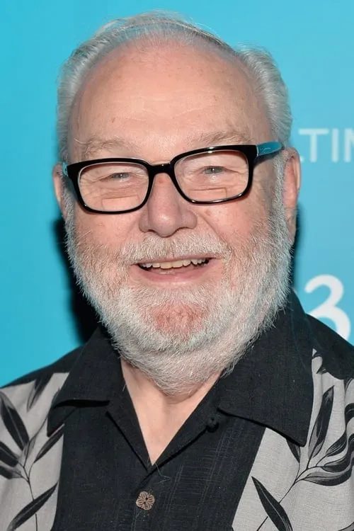 Floyd Norman ha trabajado con Burny Mattinson en 2 ocasiones