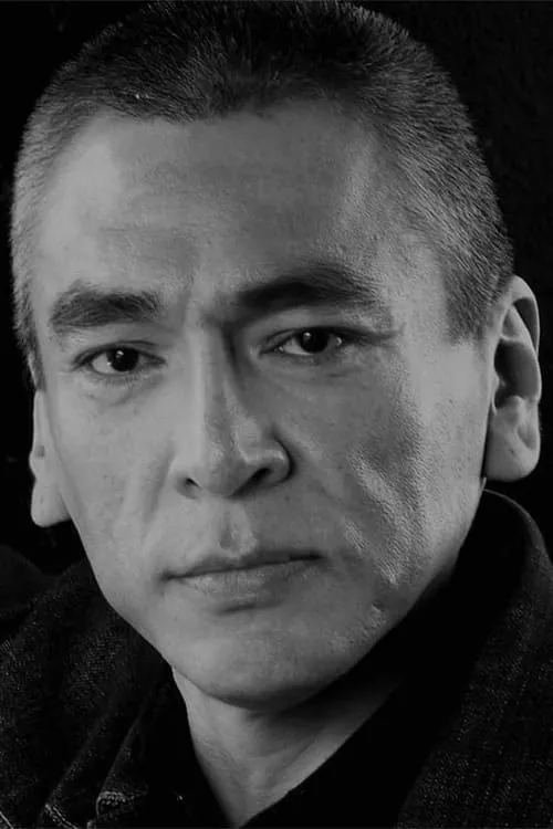 Peter Barry ha trabajado con Byron Chief-Moon en 1 ocasiones