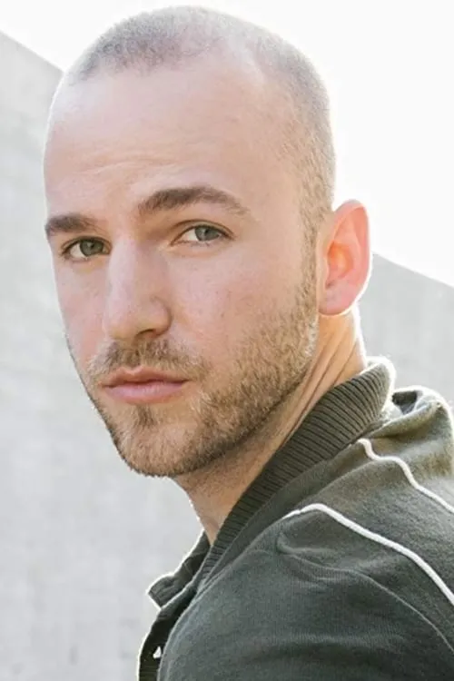 Eduardo Losan ha trabajado con Cade Burk en 1 ocasiones