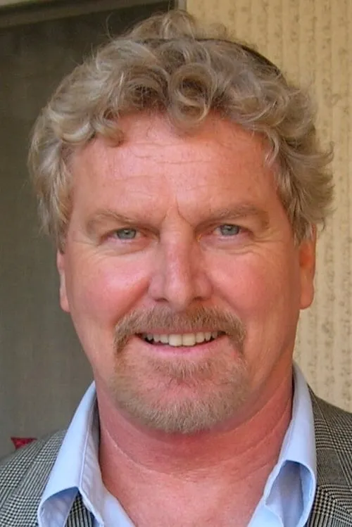 Tim Aguilar ha trabajado con Cameron Smith en 1 ocasiones