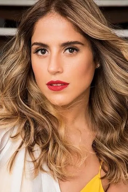 Alexandra Algorri ha trabajado con Camilla Camargo en 1 ocasiones