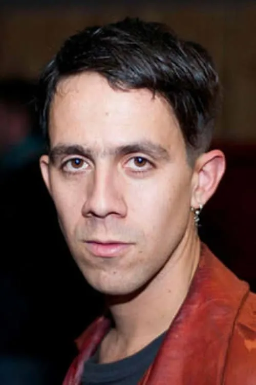 Camilo Carmona interpretando a Javier Torres