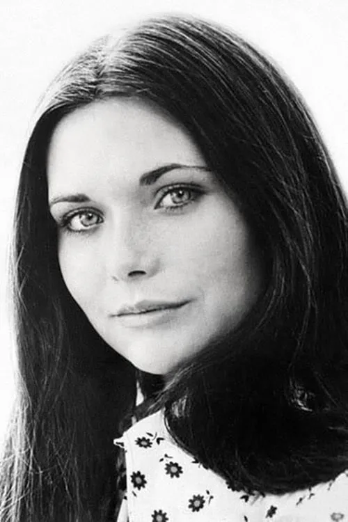 Candace Glendenning — personaje: Camilla Lomax