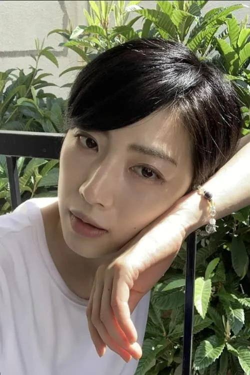 Canon Nawata interpretando a