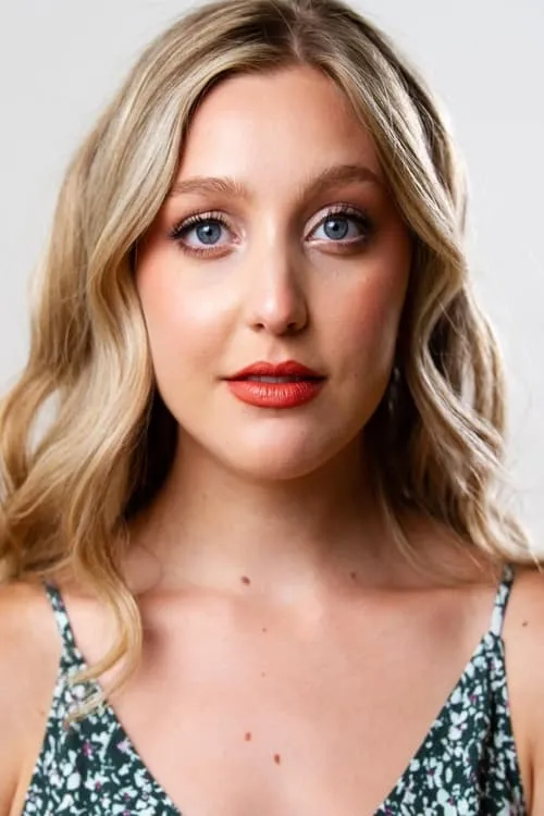 Cassandra Schomer ha trabajado con Cara DeChurch en 1 ocasiones