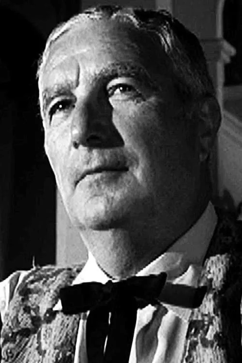 Stafford Repp ha trabajado con Carl Sklover en 3 ocasiones