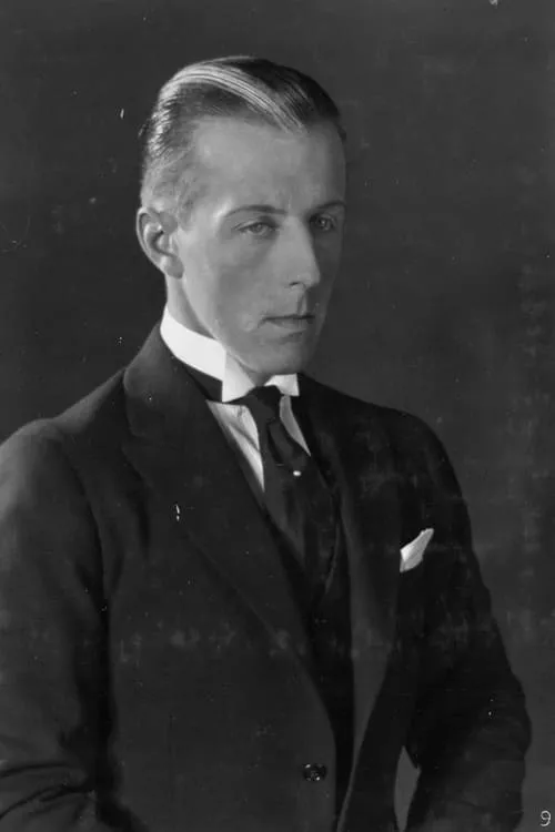 Carl von Haartman interpretando a Jack Irbaum