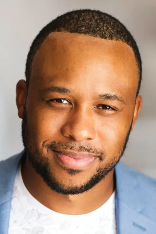 Nick Whitaker ha trabajado con Carleton Bluford en 2 ocasiones