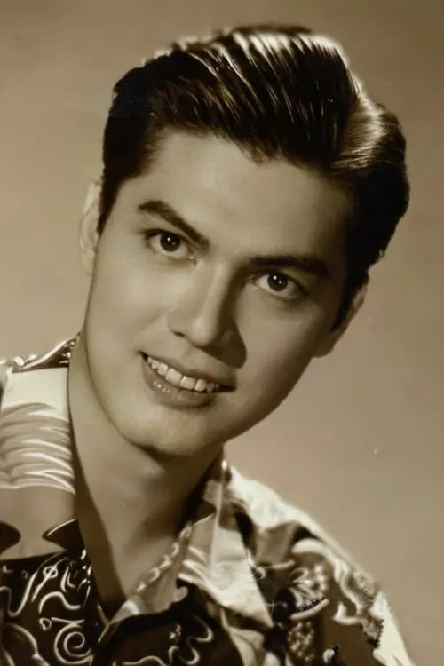 Carlos Salazar interpretando a Chato