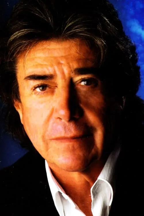 Julia Elena Dávalos ha trabajado con Carlos Torres Vila en 1 ocasiones