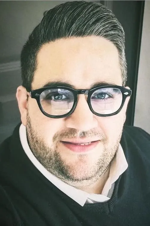 Carmelo Caccamo interpretando a 