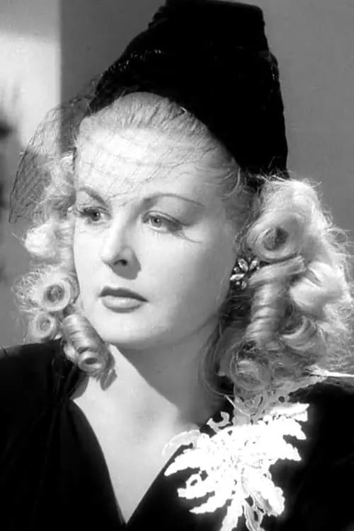 Carol Andrews interpretando a Mona Tabor