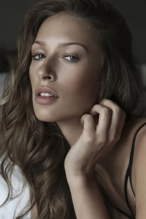 Mariana Hein ha trabajado con Carol Melgaço en 1 ocasiones