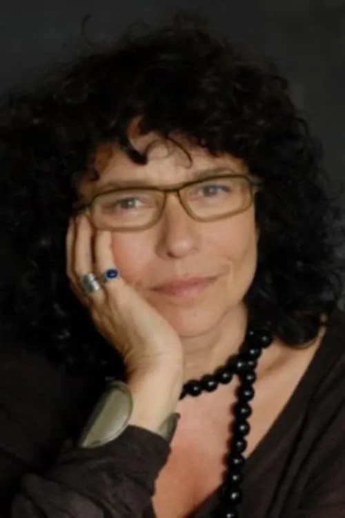 Mona Achache ha trabajado con Carole Achache en 1 ocasiones