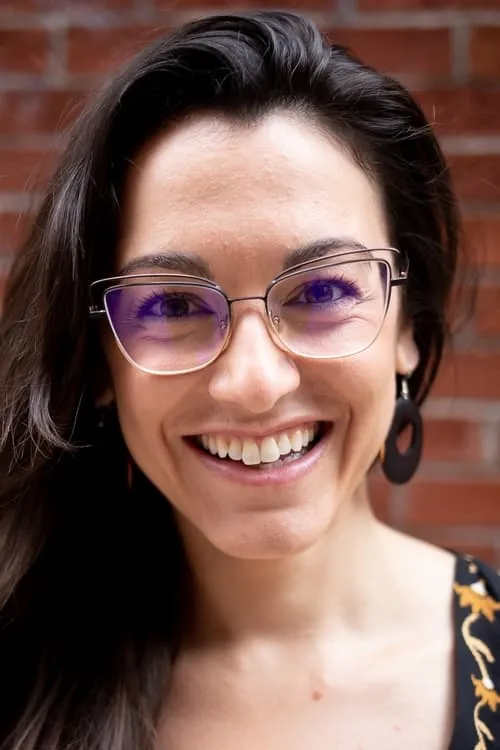 Caroline Marcoux-Gendron interpretando a Jasmina