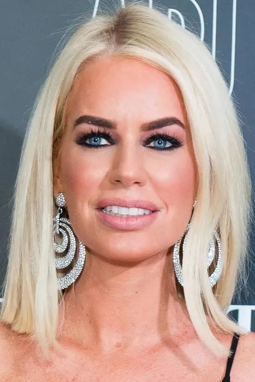 Stephanie Pratt ha trabajado con Caroline Stanbury en 1 ocasiones