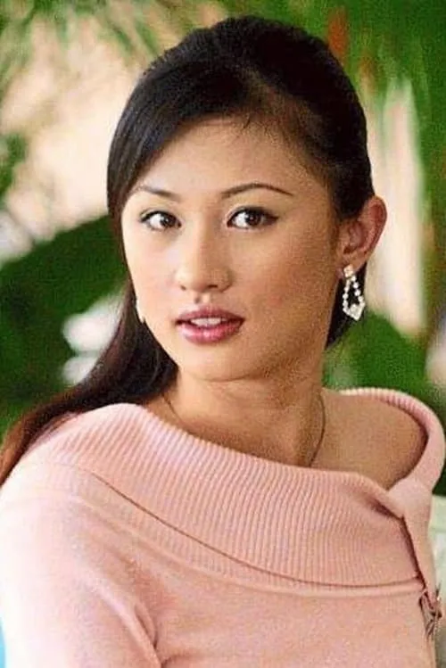 Carrie Lee — personaje: Cheryl