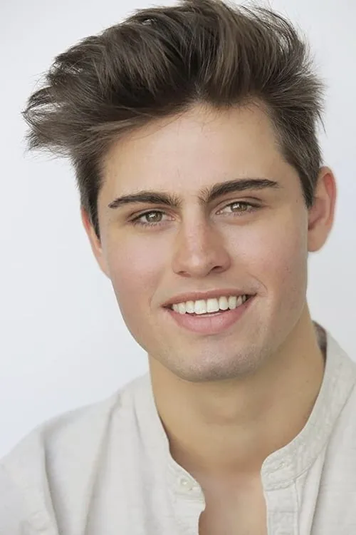 Alex Yiakoumatos ha trabajado con Carson McCalley en 1 ocasiones