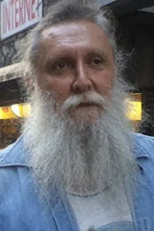 Laurente Caraguá ha trabajado con Castor Guerra en 1 ocasiones