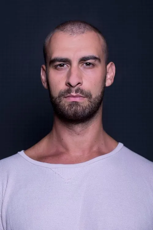 Vlad Dragulin ha trabajado con Catalin Nicolau en 1 ocasiones