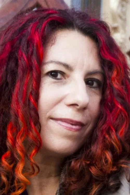 Catherine Capozzi interpretando a Daughters of Ra cult member (body) (uncredited)