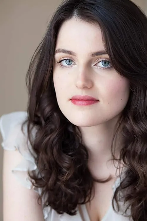 Catherine Davis interpretando a Hailey