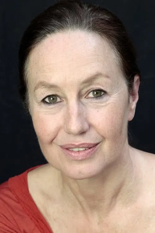 Catherine Schaub-Abkarian interpretando a Mme Marchal