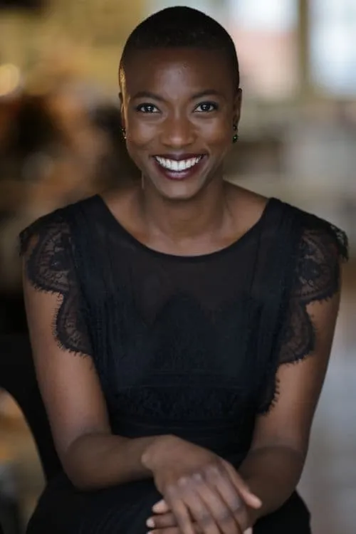 Céline Camara interpretando a