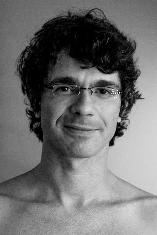 Dionísio Neto ha trabajado con Celso Sim en 2 ocasiones