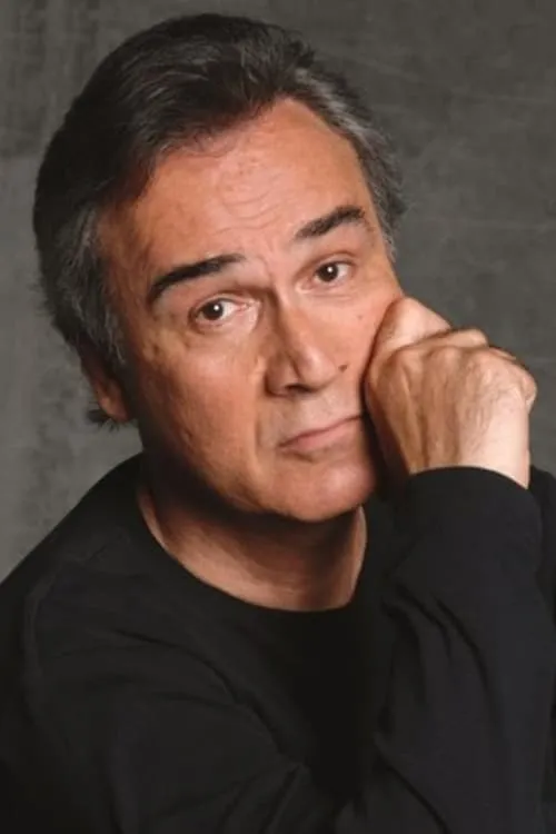 Cevdet Arıcılar — personaje: Muharrem