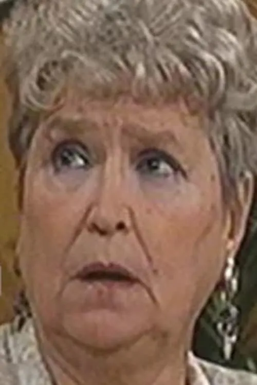 Chany Mallo interpretando a Luisa's Mother