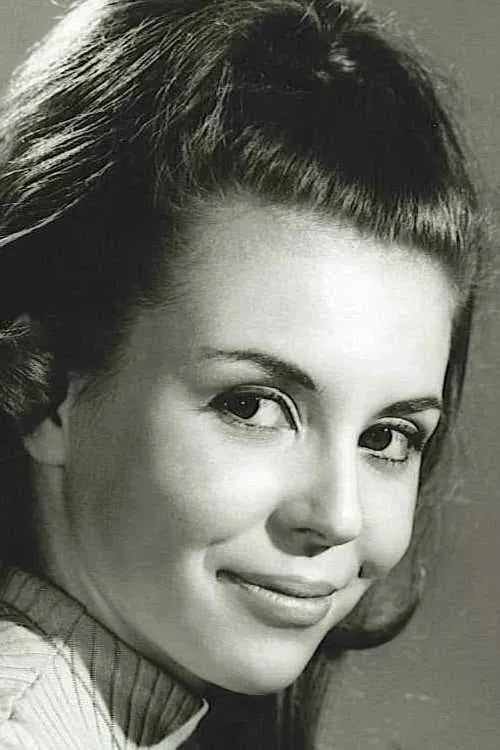 Charla Doherty interpretando a Joanna Ramsey