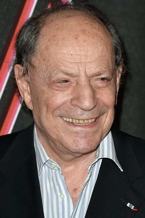 Charles Dumont interpretando a Self