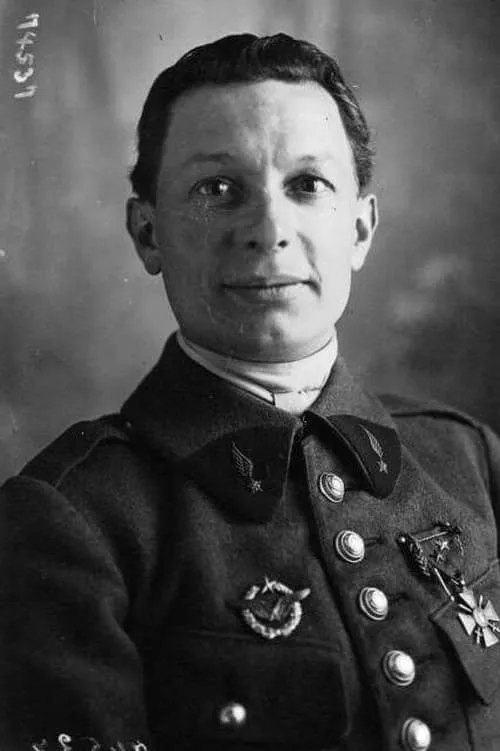 Brigitte Macron ha trabajado con Charles Godefroy en 1 ocasiones