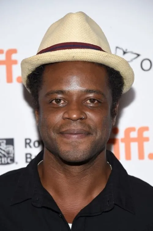 Barbara Eve Harris ha trabajado con Charles Officer en 2 ocasiones