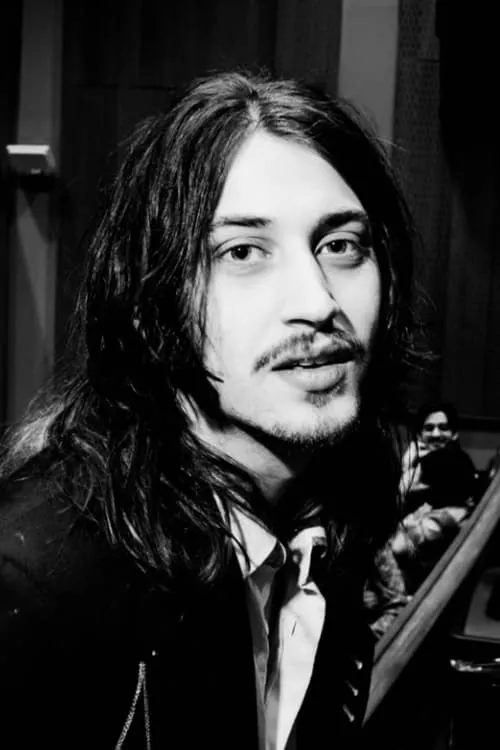 Justine Tristan Dartois ha trabajado con Charles-Omier Roy en 2 ocasiones